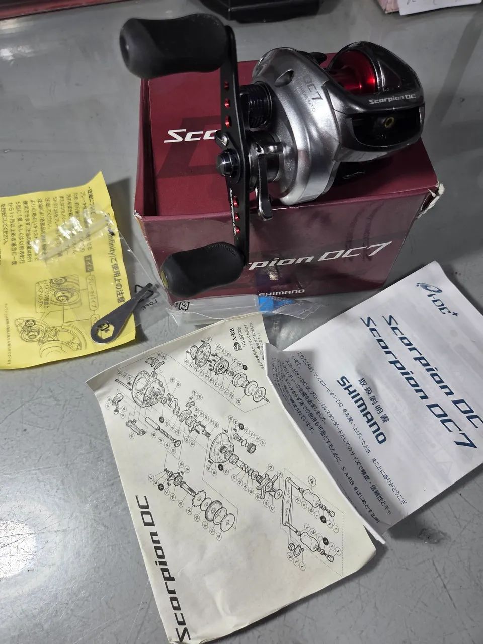 Shimano Scorpion DC7 impecável - Esportes Aquáticos - Vila Ester