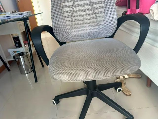 Cadeira de escritório - Foto 2