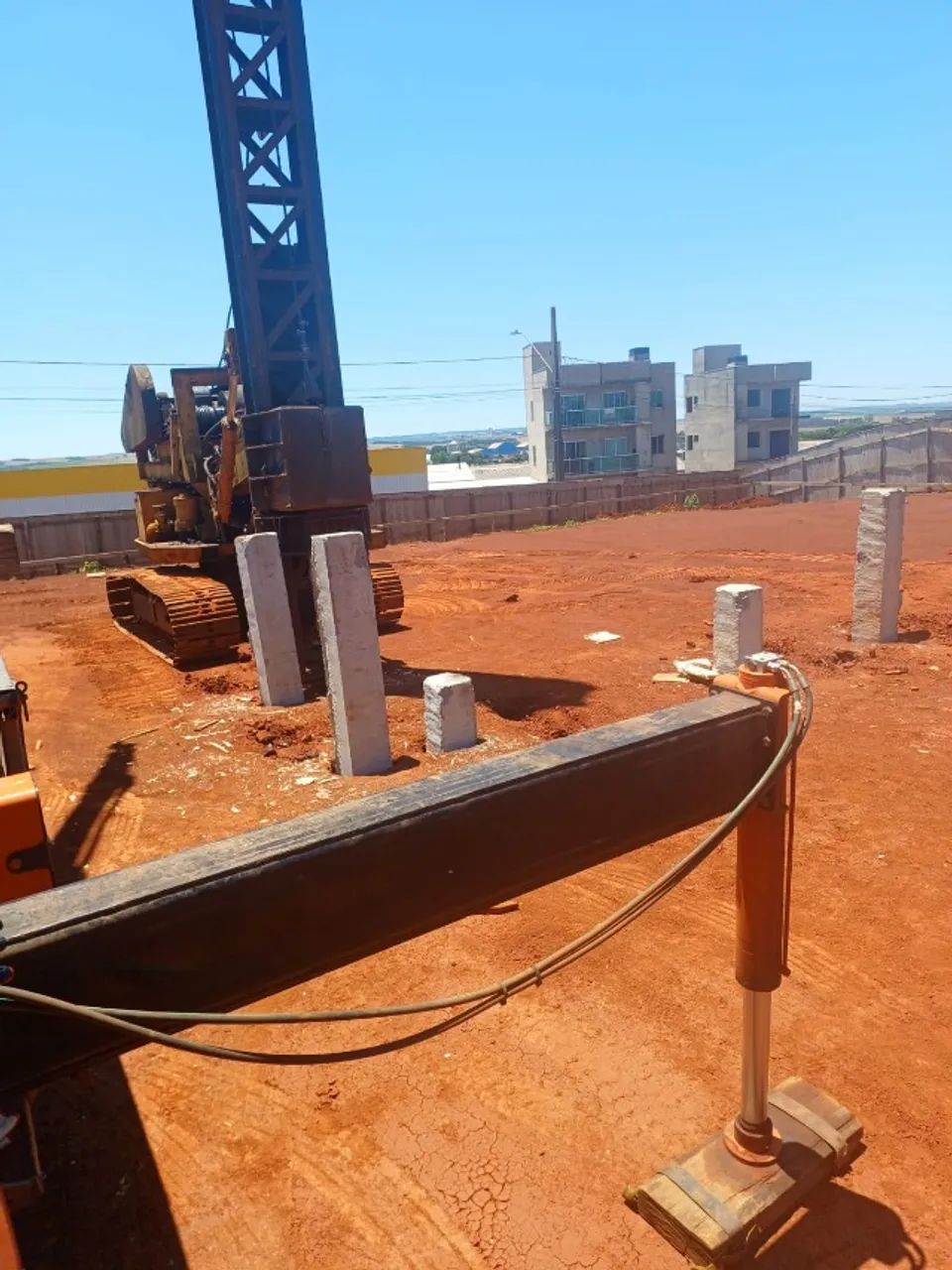 Vende-se Bate Estaca - Foto 3