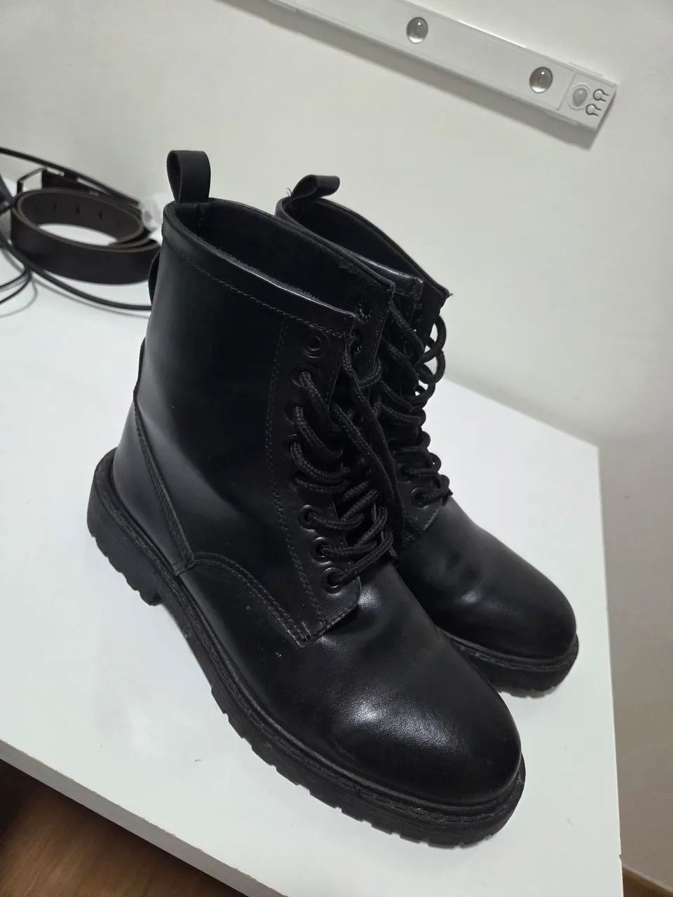 Bota coturno preta - Foto 2