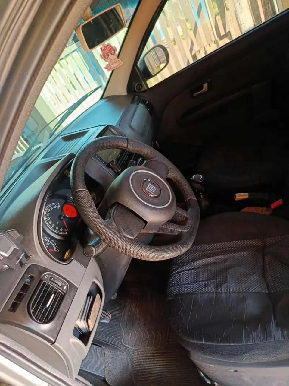 Fiat Strada Working 1.4 MPI Fire Flex 8V CE 2013 - Foto 4