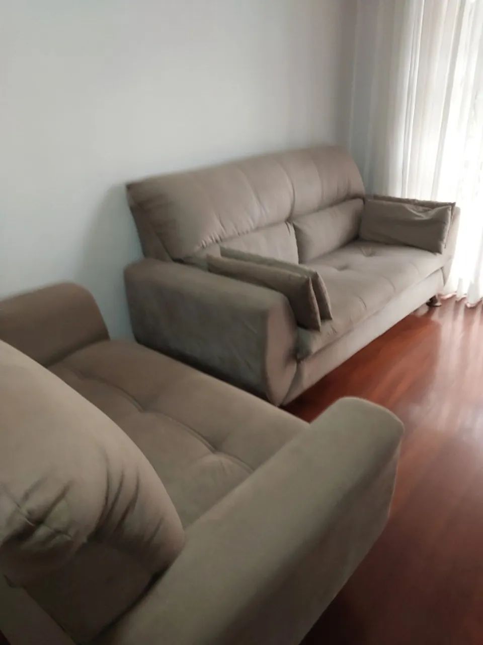 Conjunto sofás três  - Foto 3