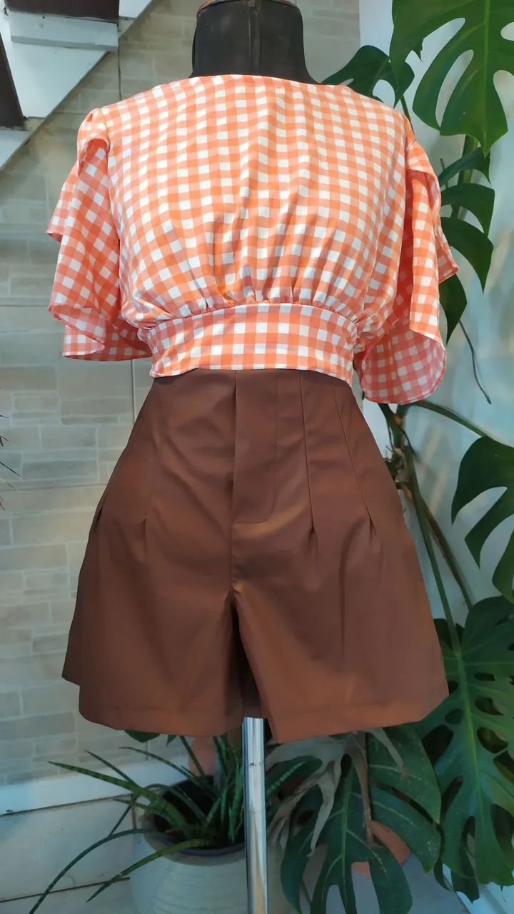 Short em Pu Tam G e blusa xadrez  - Foto 3