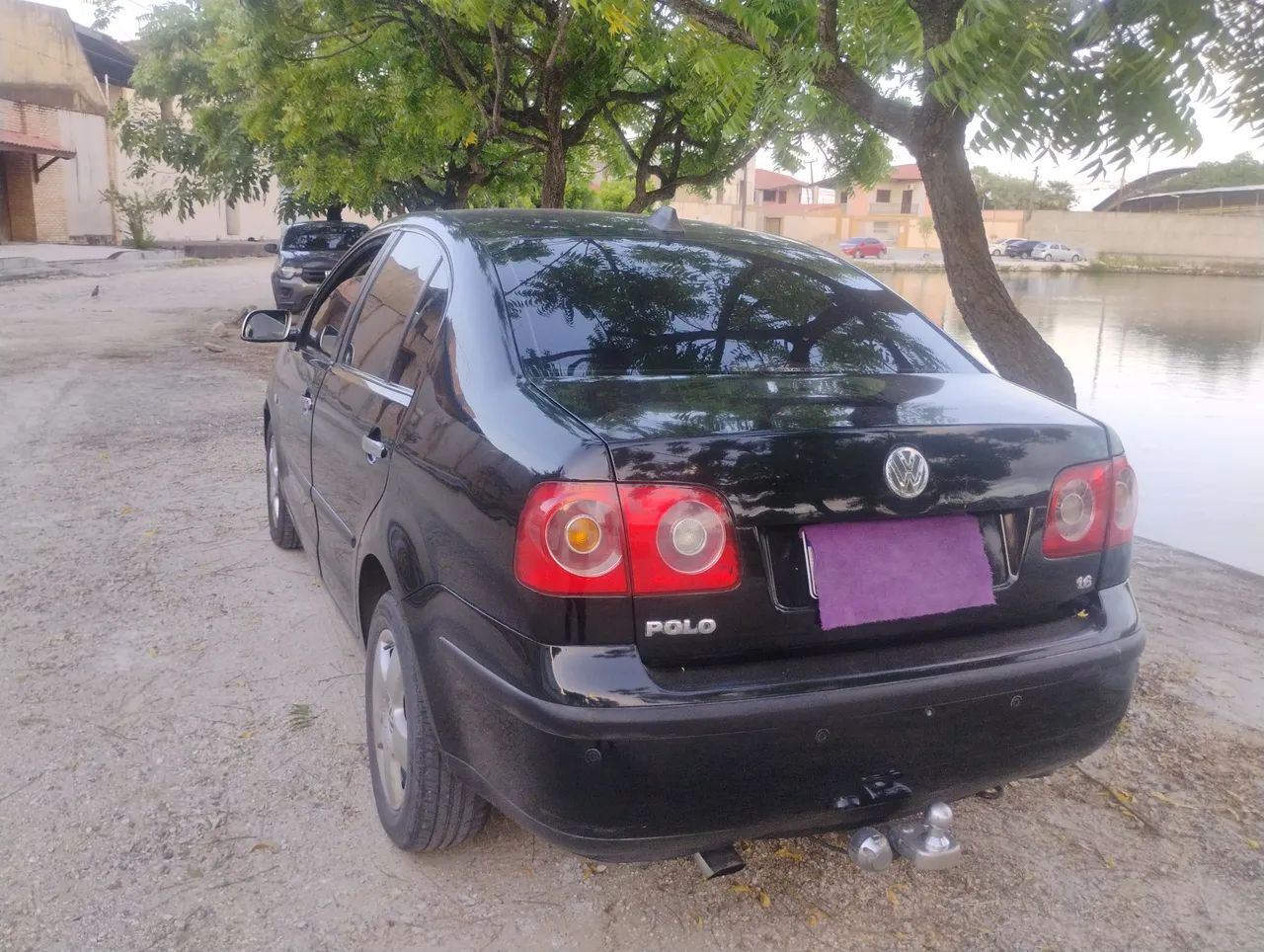 Volkswagen Polo Sedan 1.6 MI Total Flex 8V 4P 2005