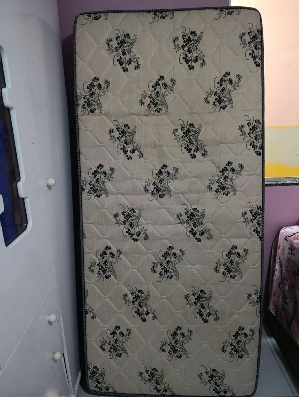 Vendo cama + colchão 65576113510018121
