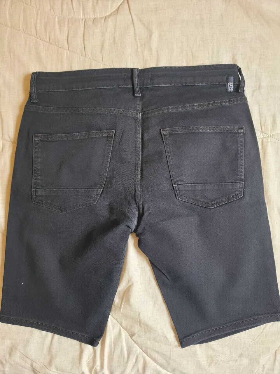 Bermuda Jeans Khelf - Preta - Foto 3