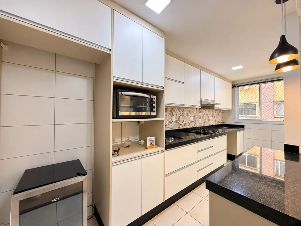 Apartamento à venda em Maringá, Jardim Alvorada, com 2 quartos, com 49.95 m² - Foto 3