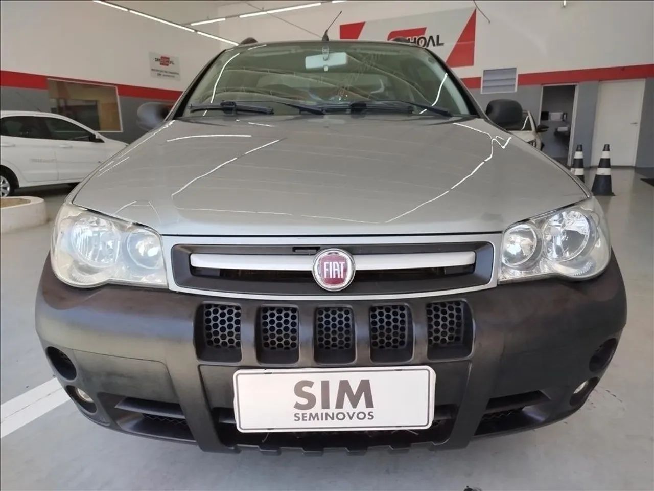 Fiat Strada 1.4 MPI Fire Flex 8V CE 2011 - Foto 2