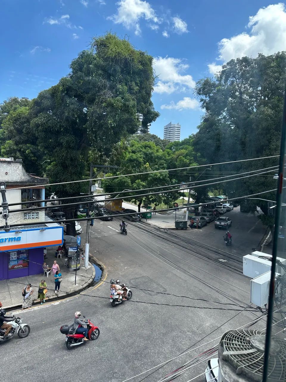 Linda sala próxima a Praça Brasil - Foto 2