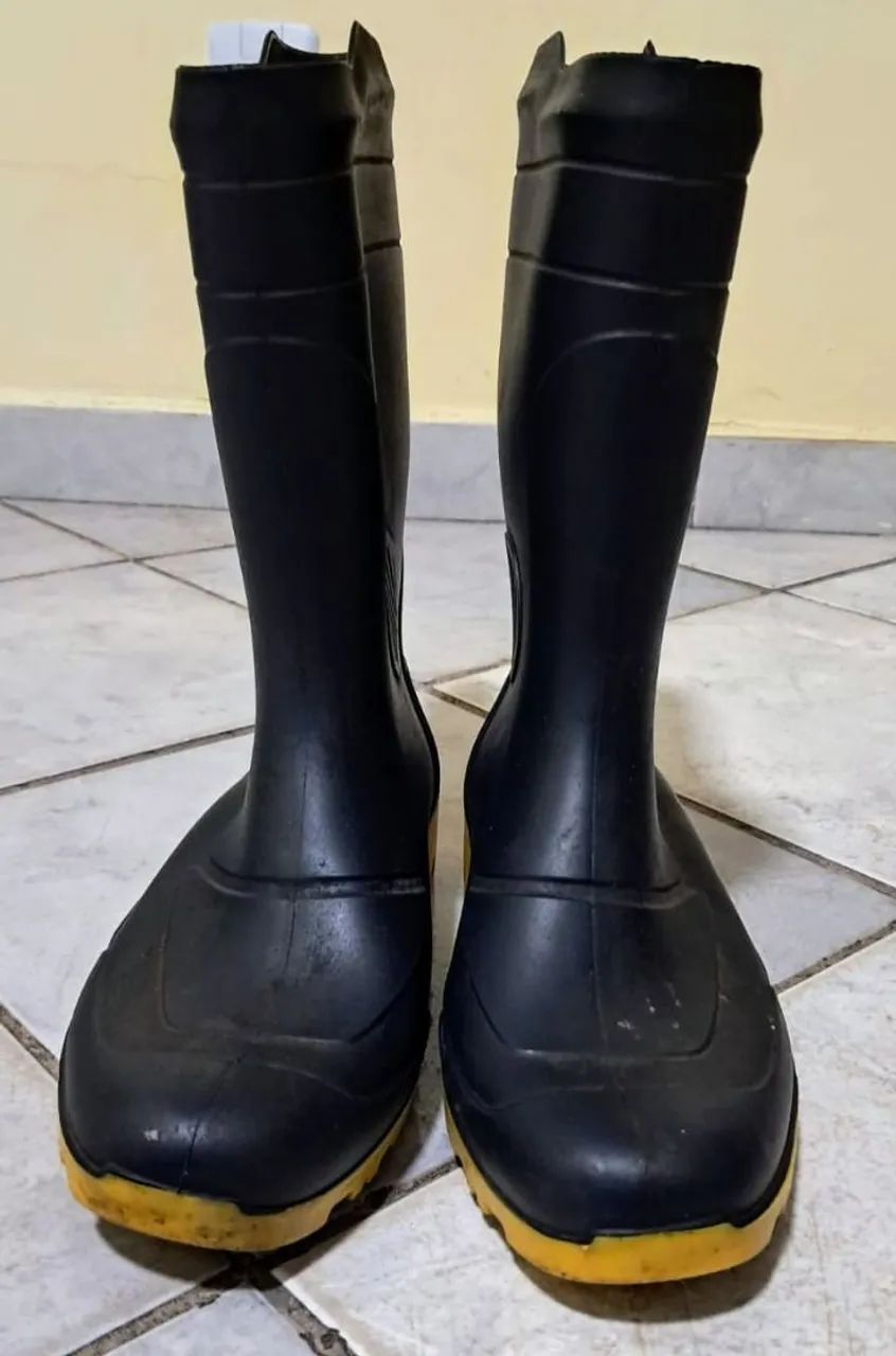 BOTA PARA CHUVA - Foto 2