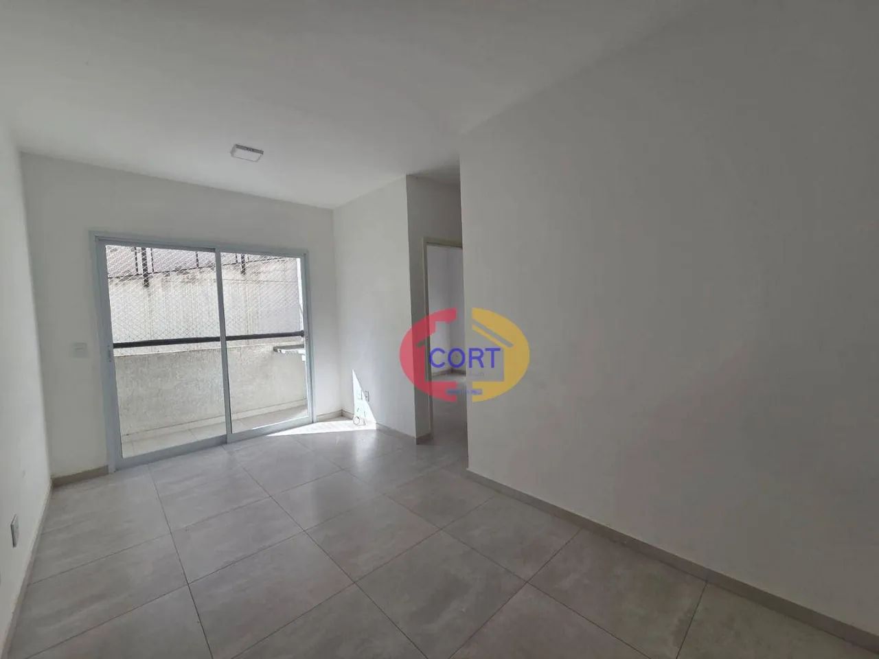 APARTAMENTO À VENDA NO MORADA ARUJÁ