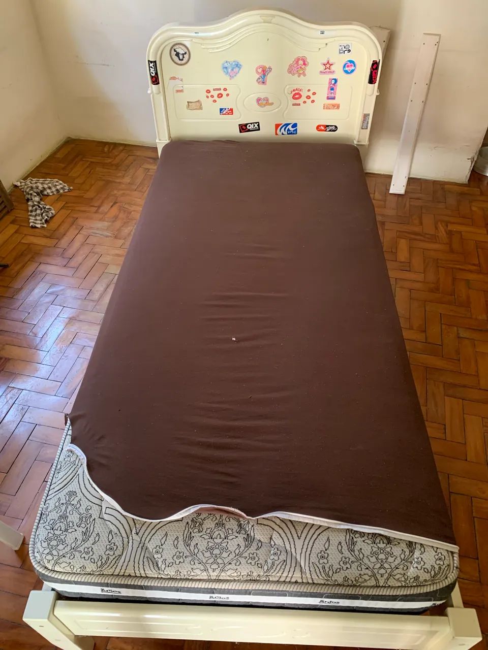 Cama de Solteiro - Madeira Maciça  - Foto 5