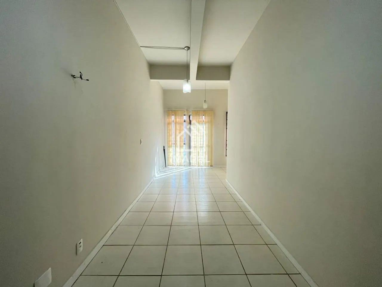 Sala comercial - Centro - Ponta Grossa/PR - Foto 5