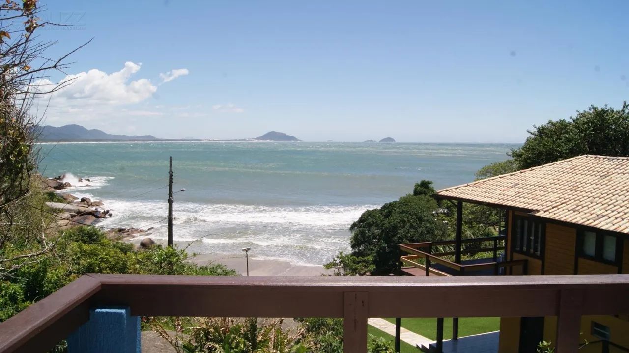 Prédio Comercial 12 quartos em Barra da Lagoa, Florianópolis - Foto 2