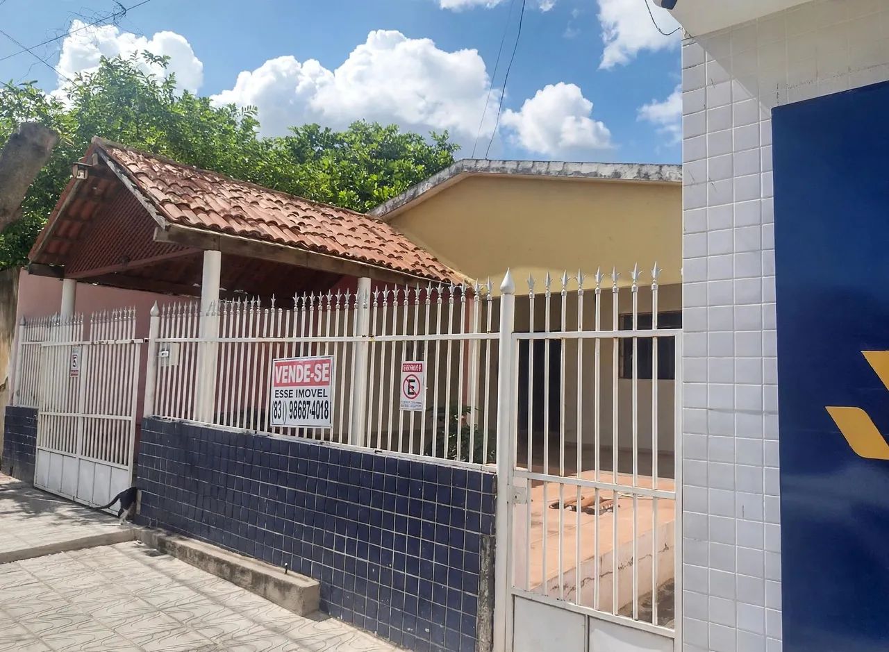 Vende-se Casa