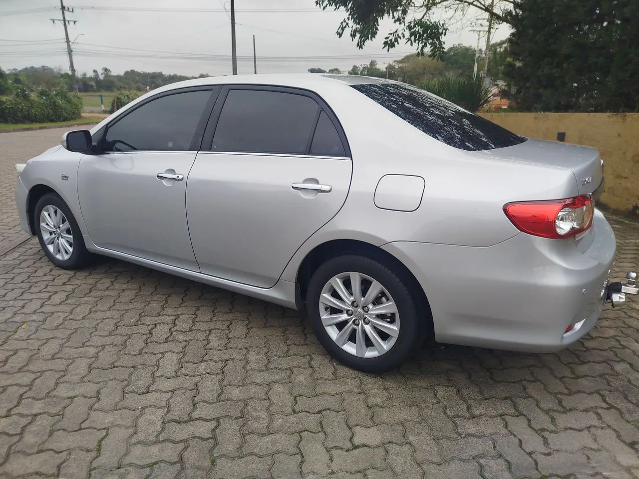 Toyota Corolla Altis 2.0 Flex 16V Aut. 2013 - Foto 4