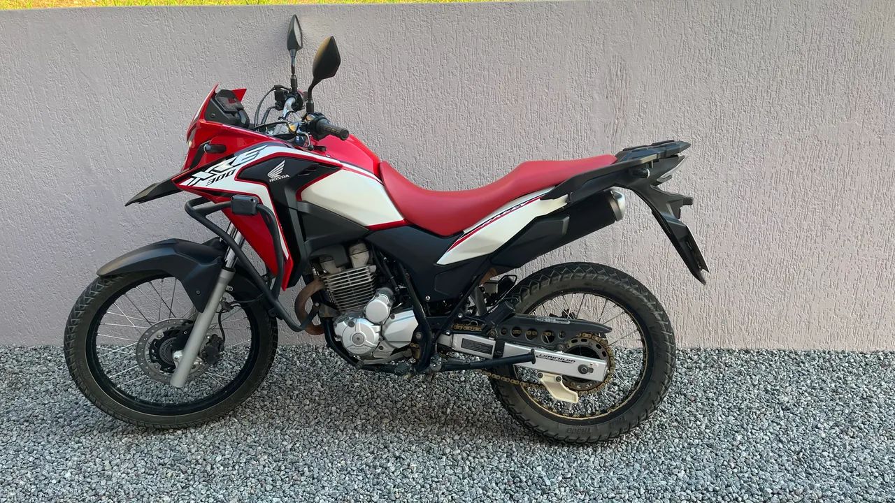 XRE 300 Rally 