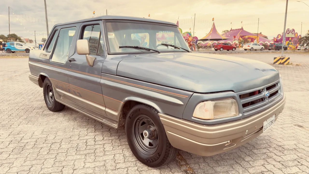 Ford F-1000 F-1000 SR XK Deserter Diesel 1992