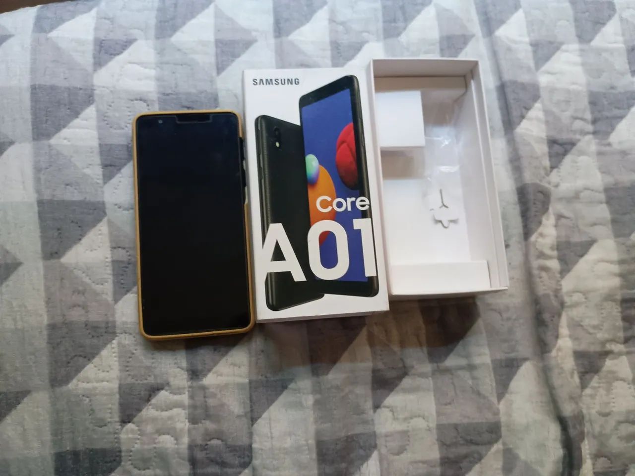 AO1 CORE FUNCIONANDO PERFEITAMENTE COM CARREGADOR E CAPINHA - Foto 2
