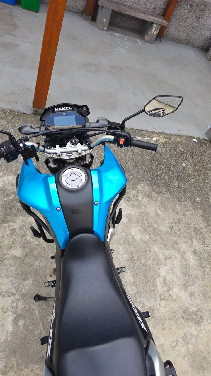 XTZ Lander 250 Connected - Foto 5