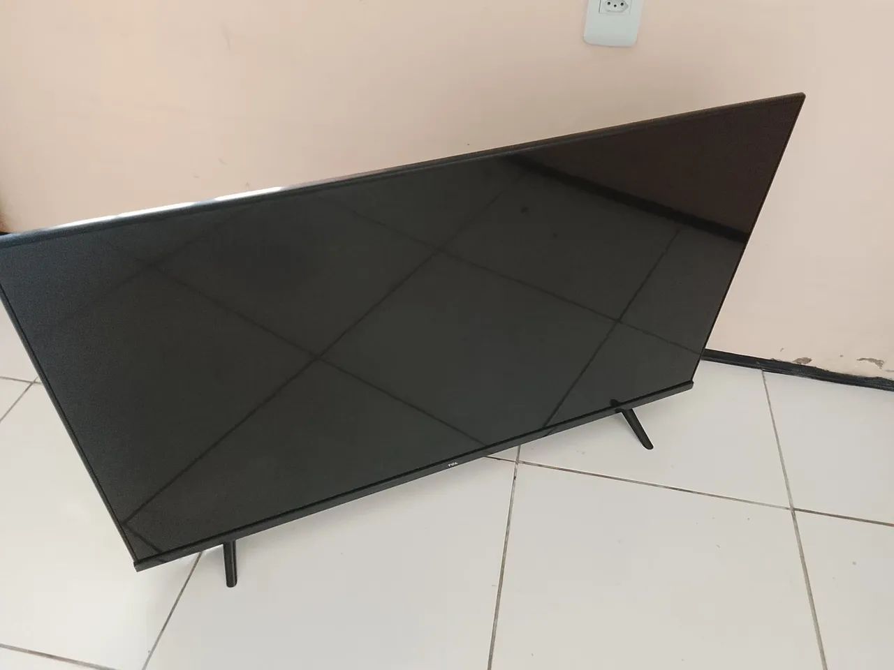 Televisão TCL 43 polegadas Android tv com defeito  - Foto 5