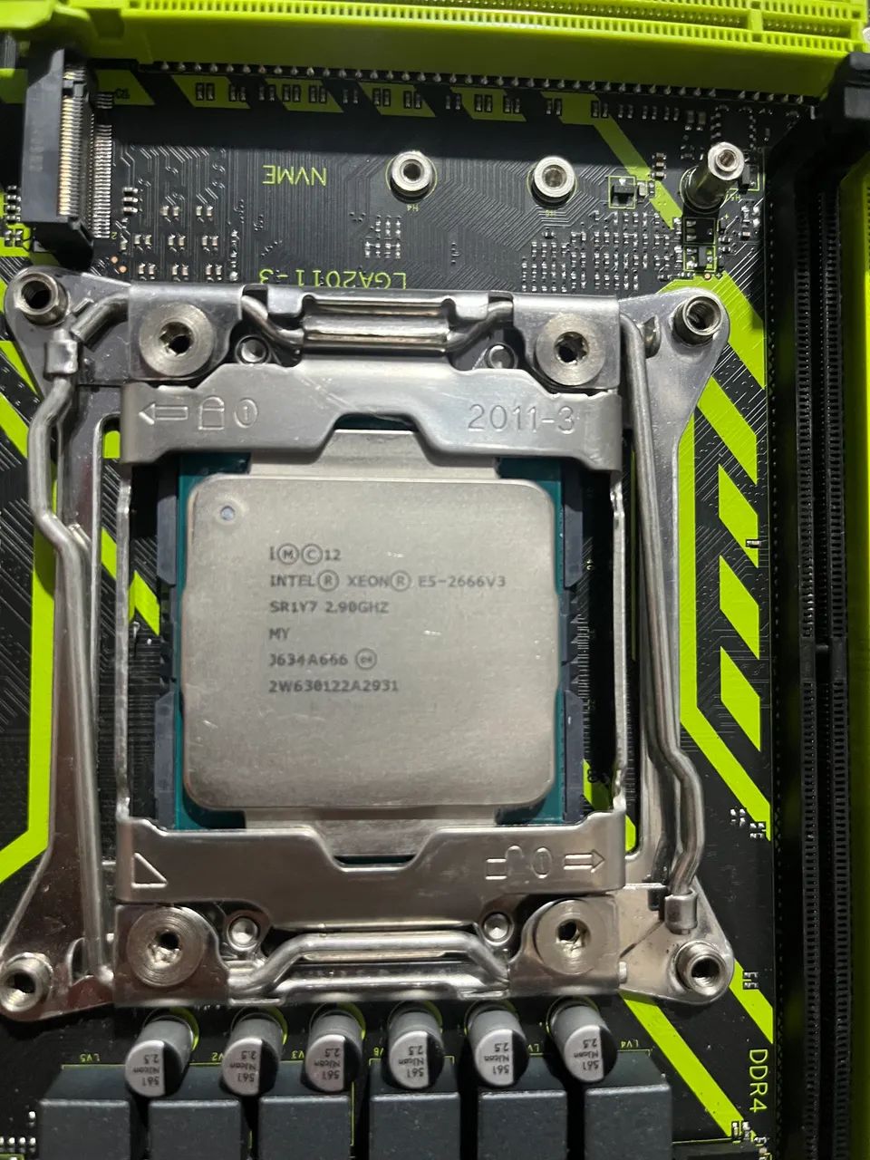 X99 P4 + Xeon 2666V3 - Foto 3