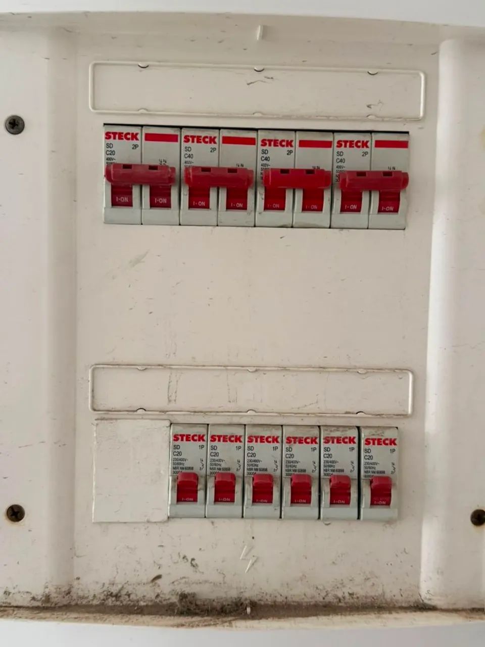 Vaga eletricista autônomo 