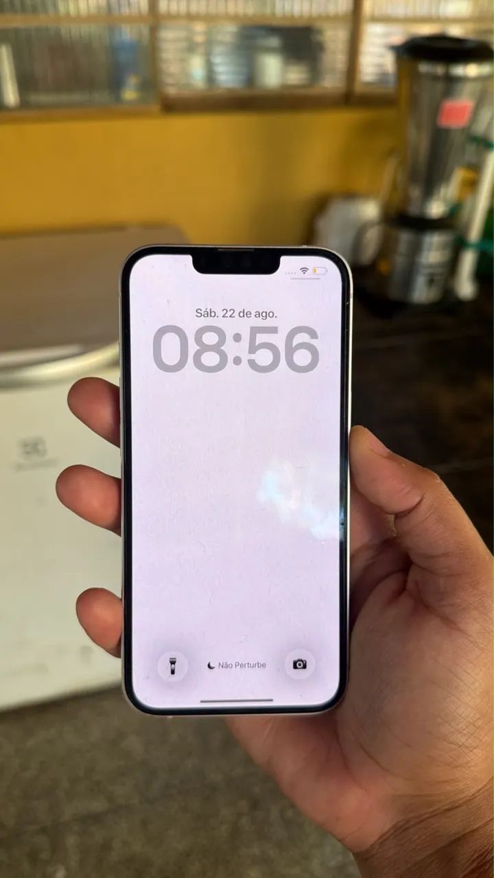 iPhone 13