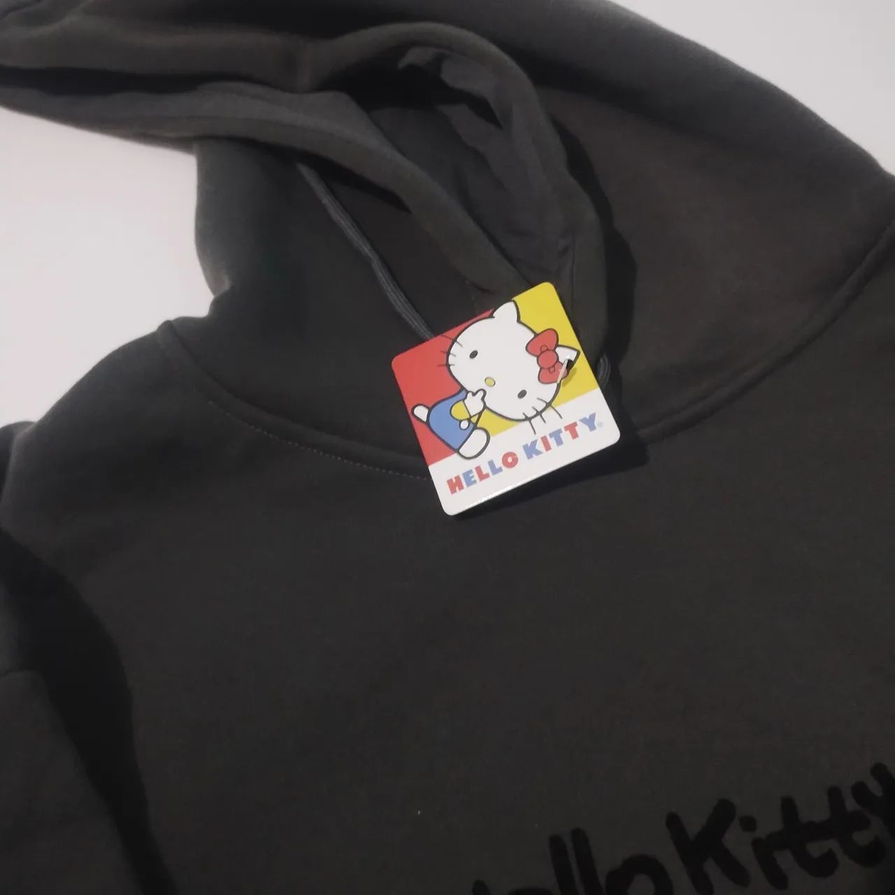 Moleton da Hello Kitty Cinza novo - Foto 2