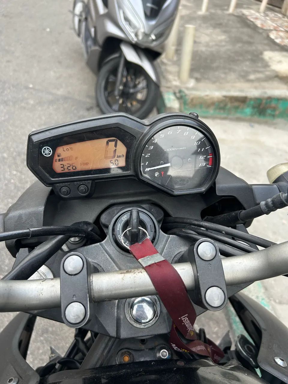 XJ6  - Foto 2