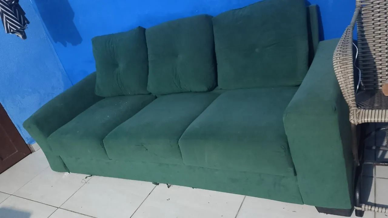 Sofá 3 lugares semi novo  - Foto 4