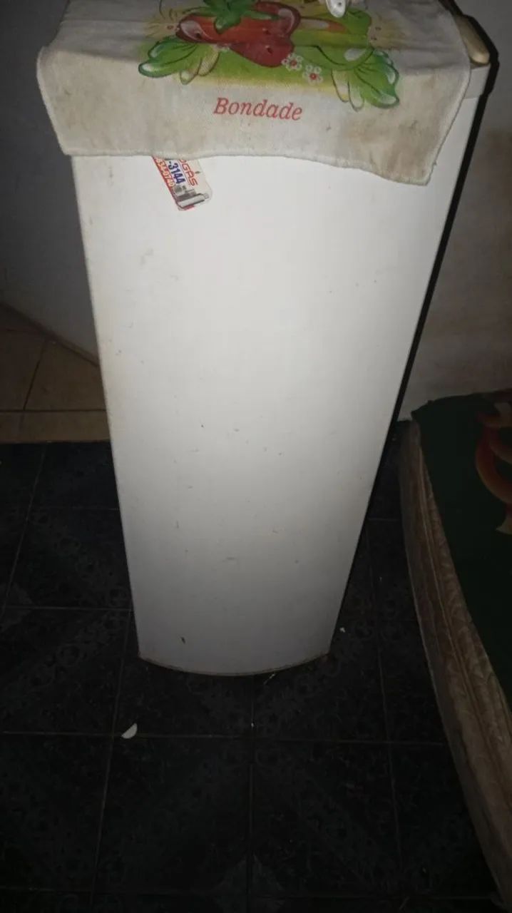 Geladeira com defeito  - Foto 2