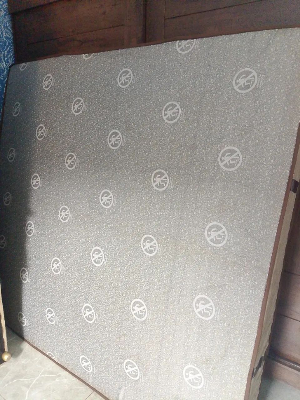 Cama box Queen 2x2 mt - Foto 4