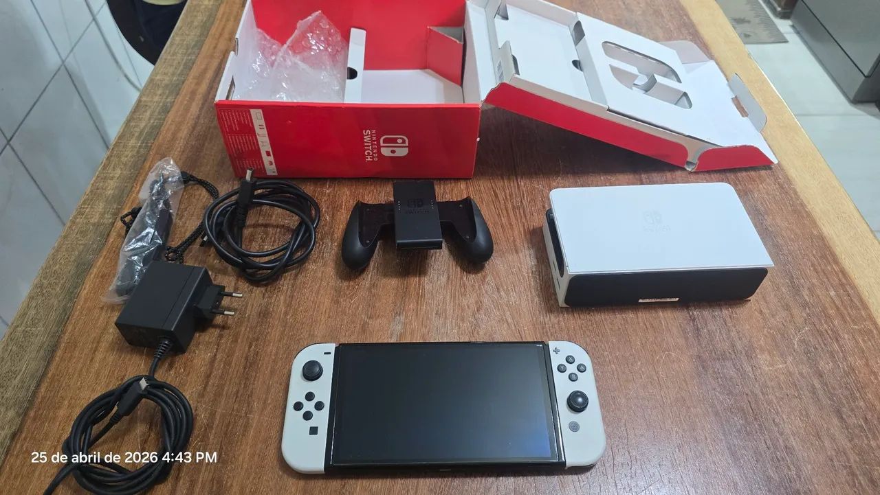 Nintendo switch OLED Desbloqueado - Foto 2