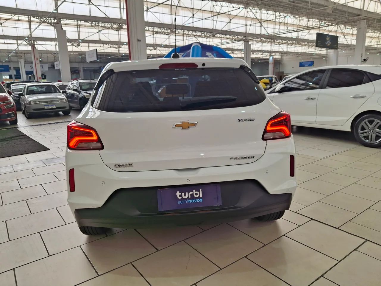 Chevrolet Onix Hatch Premier 1.0 12V TB Flex Aut. 4P, foto 5 de 10