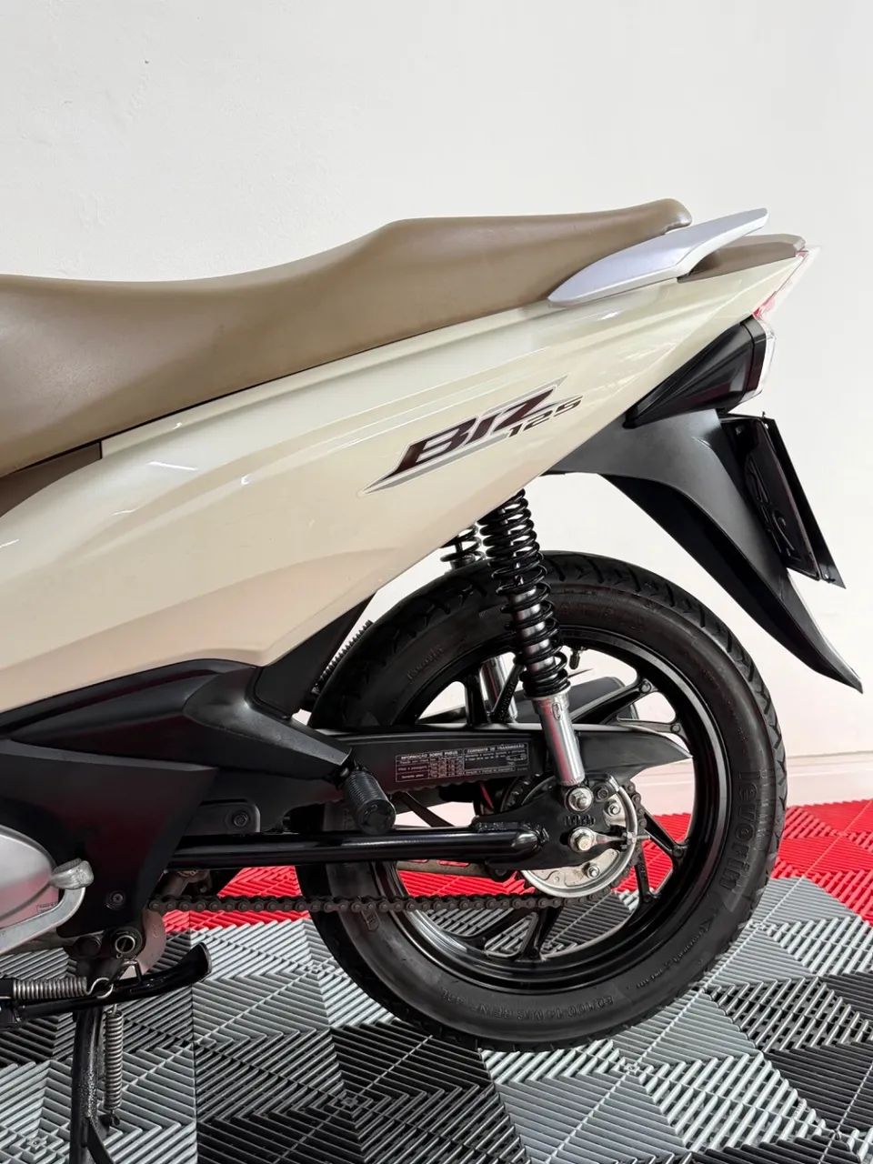 BIZ 125/125i Flex - Foto 5