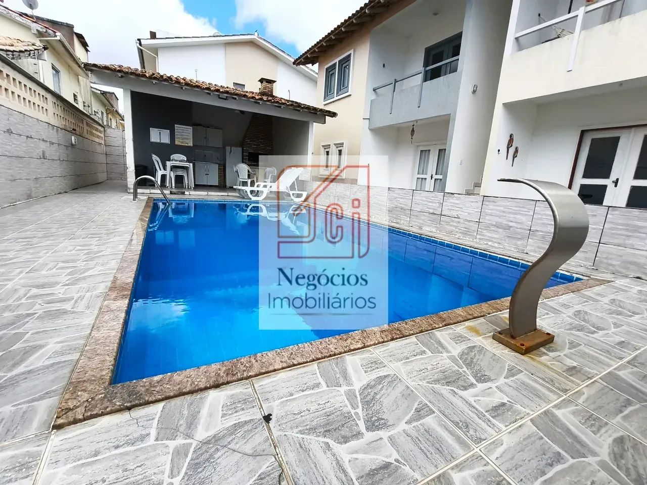 APARTAMENTO MOBILIADO PRÓXIMO À PRAIA - Foto 3