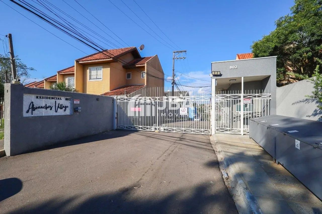 TRIPLEX EM CONDOMÍNIO ABRANCHES!