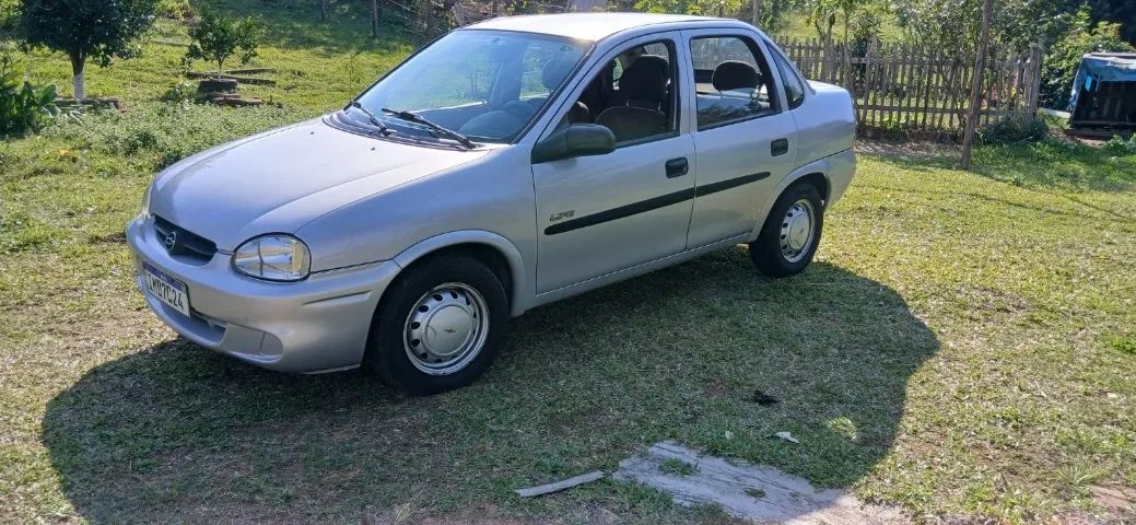 Chevrolet Corsa Sedan 1.0 MPFI 8V 71cv 4P 2004