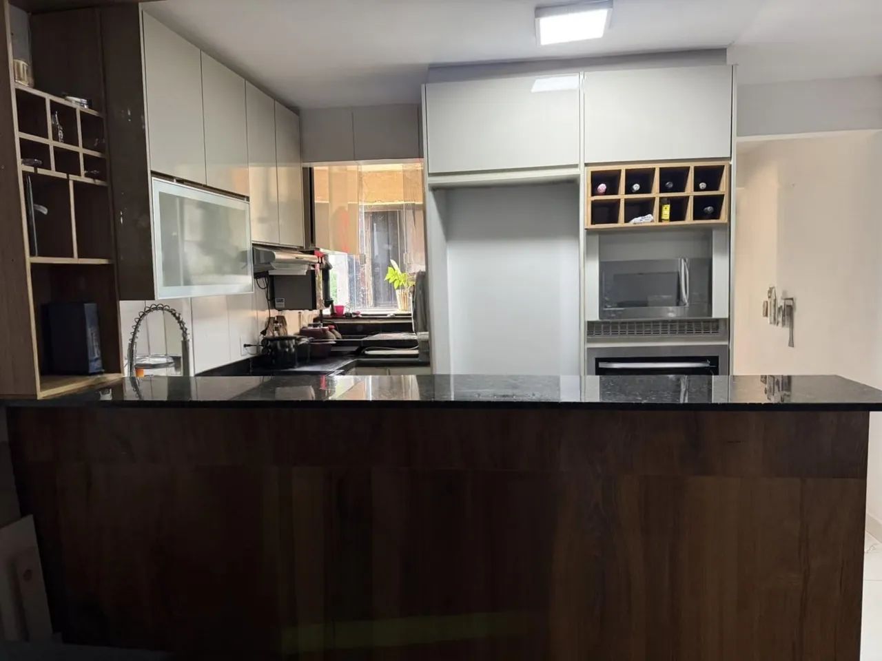 APARTAMENTO TOP TODO PLANEJADO 2 QUARTOS COM VARANDA  - Foto 3