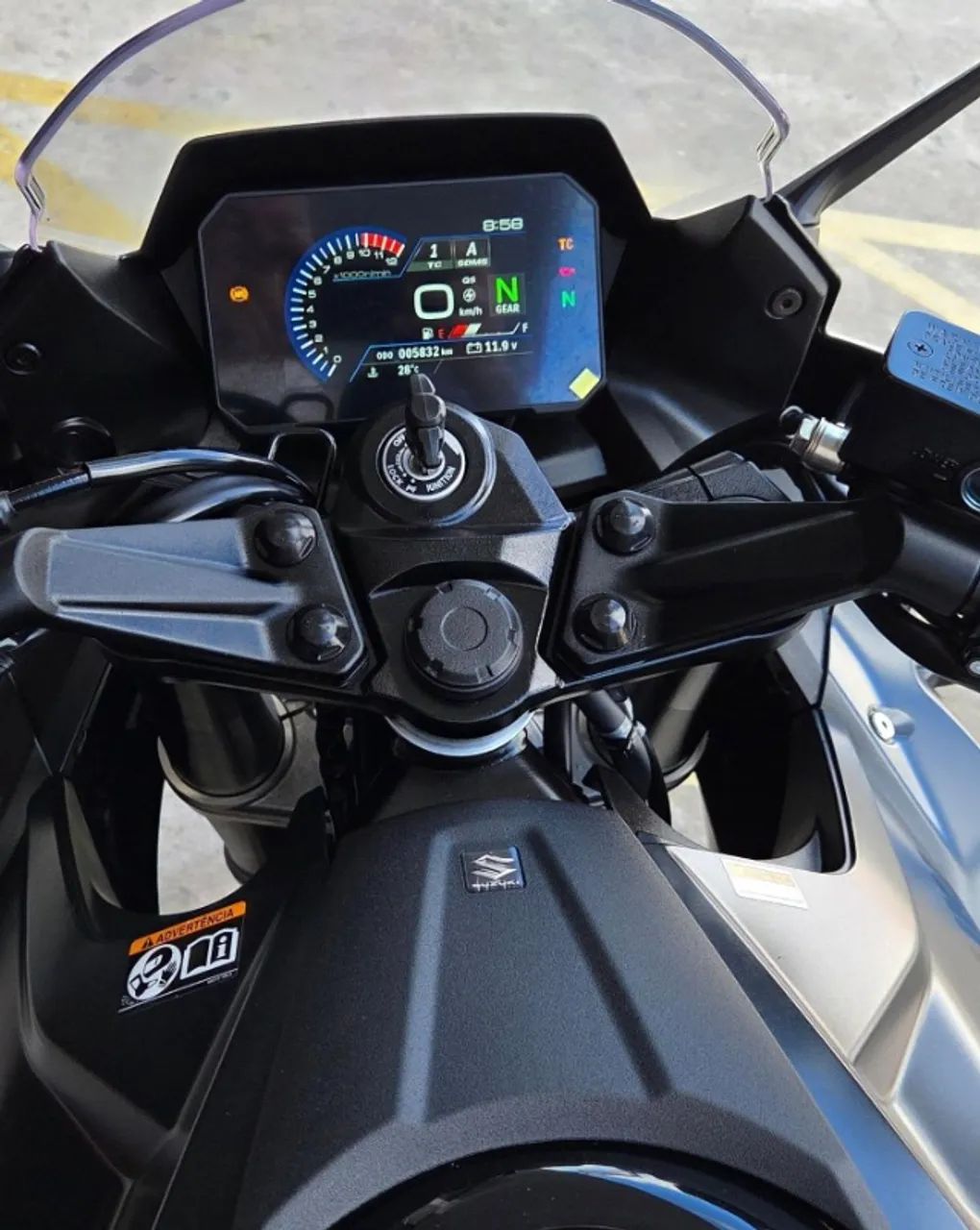 SUZUKI GSX 8R - Foto 2