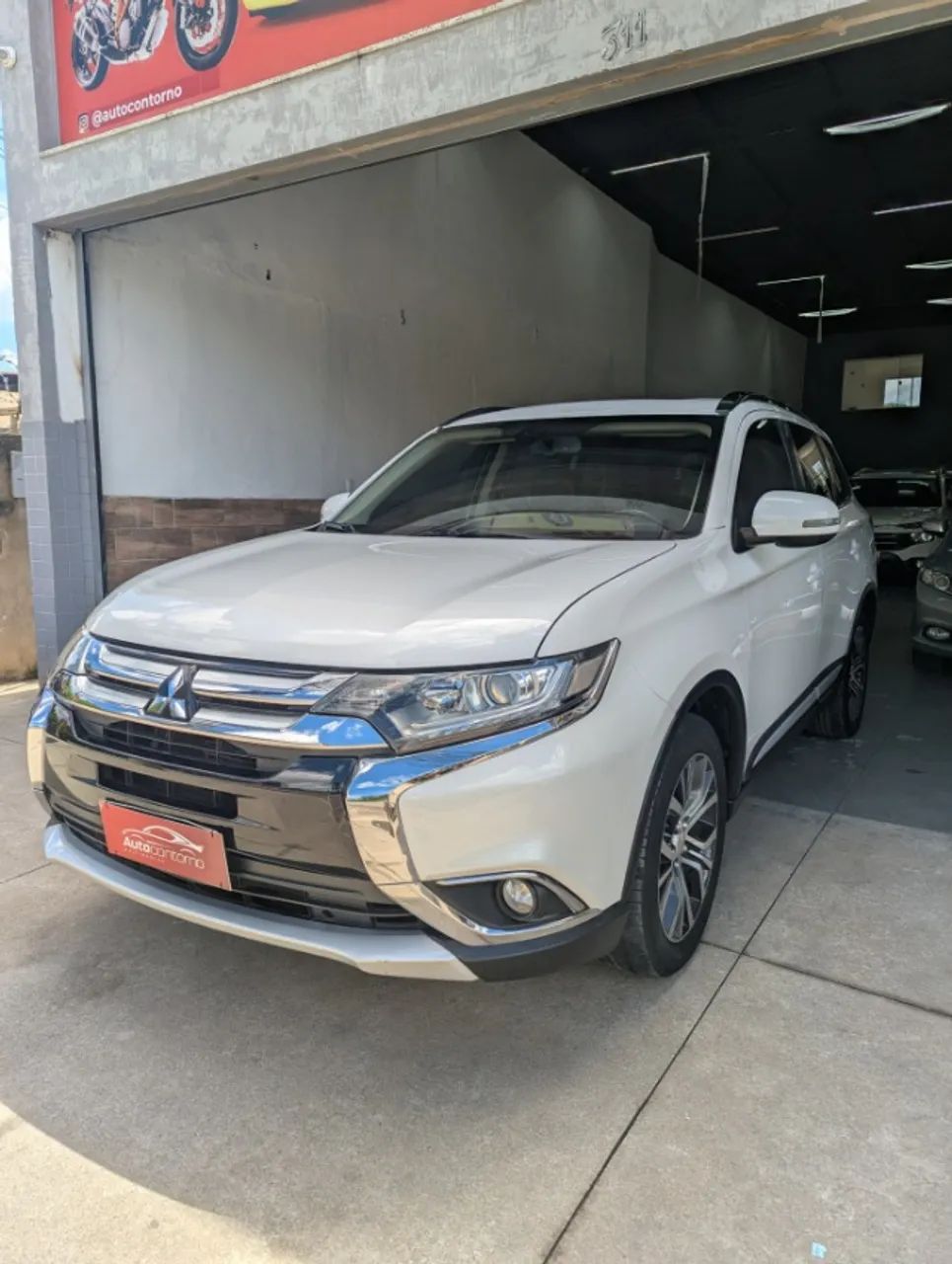 Mitsubishi Outlander 2.0 16V 160CV AUT. 2016