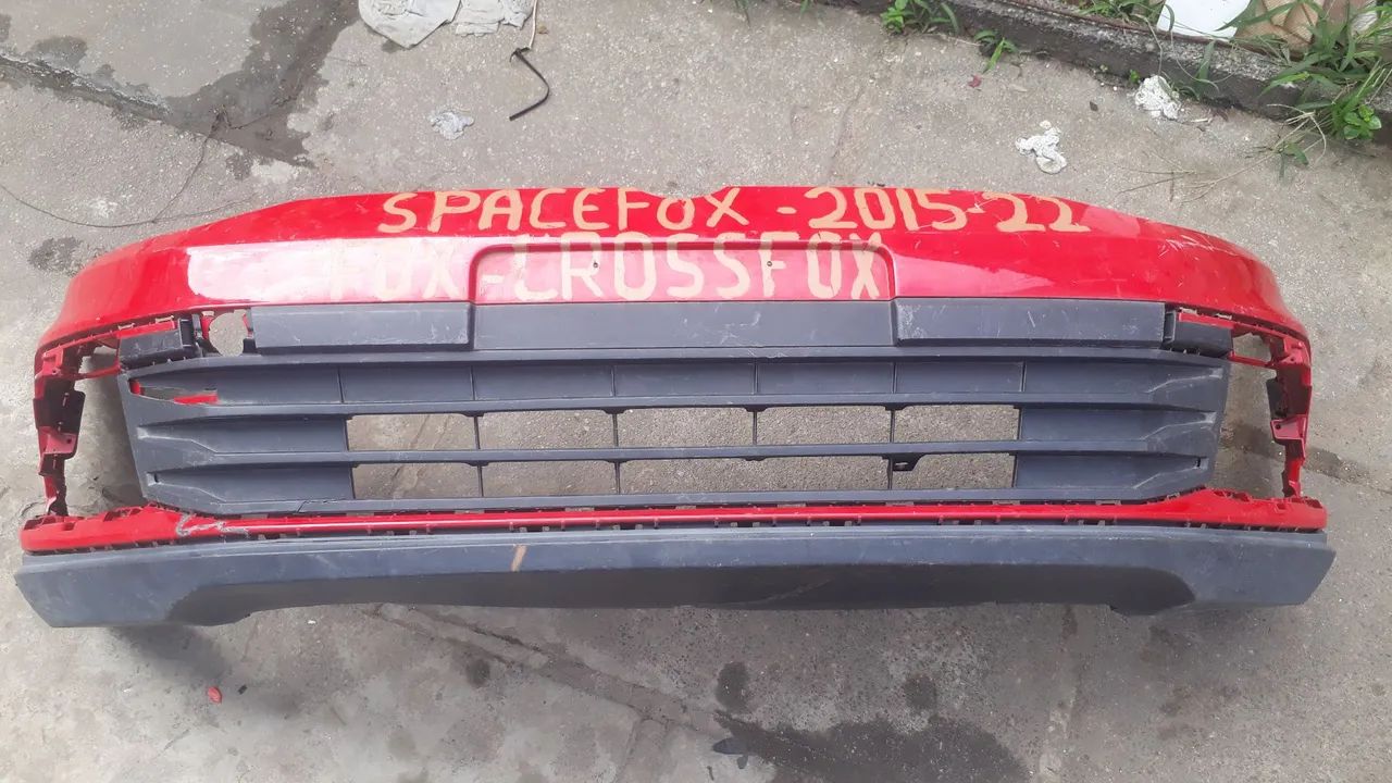 Parachoque dianteiro spacefox cross fox original R$850 reais