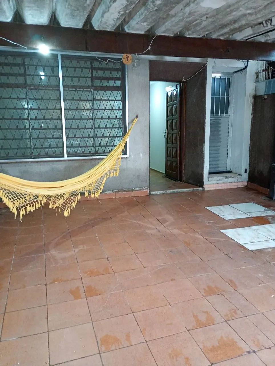 ALUGO CASA DE BAIXO - Foto 2