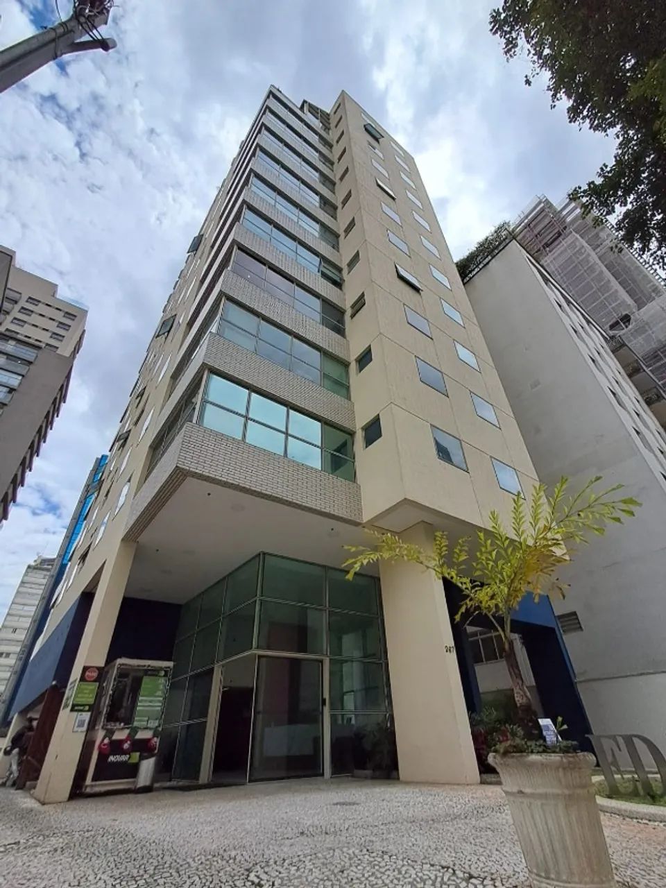 Conjunto Comercial de 64m² à Venda no Jardim Paulista