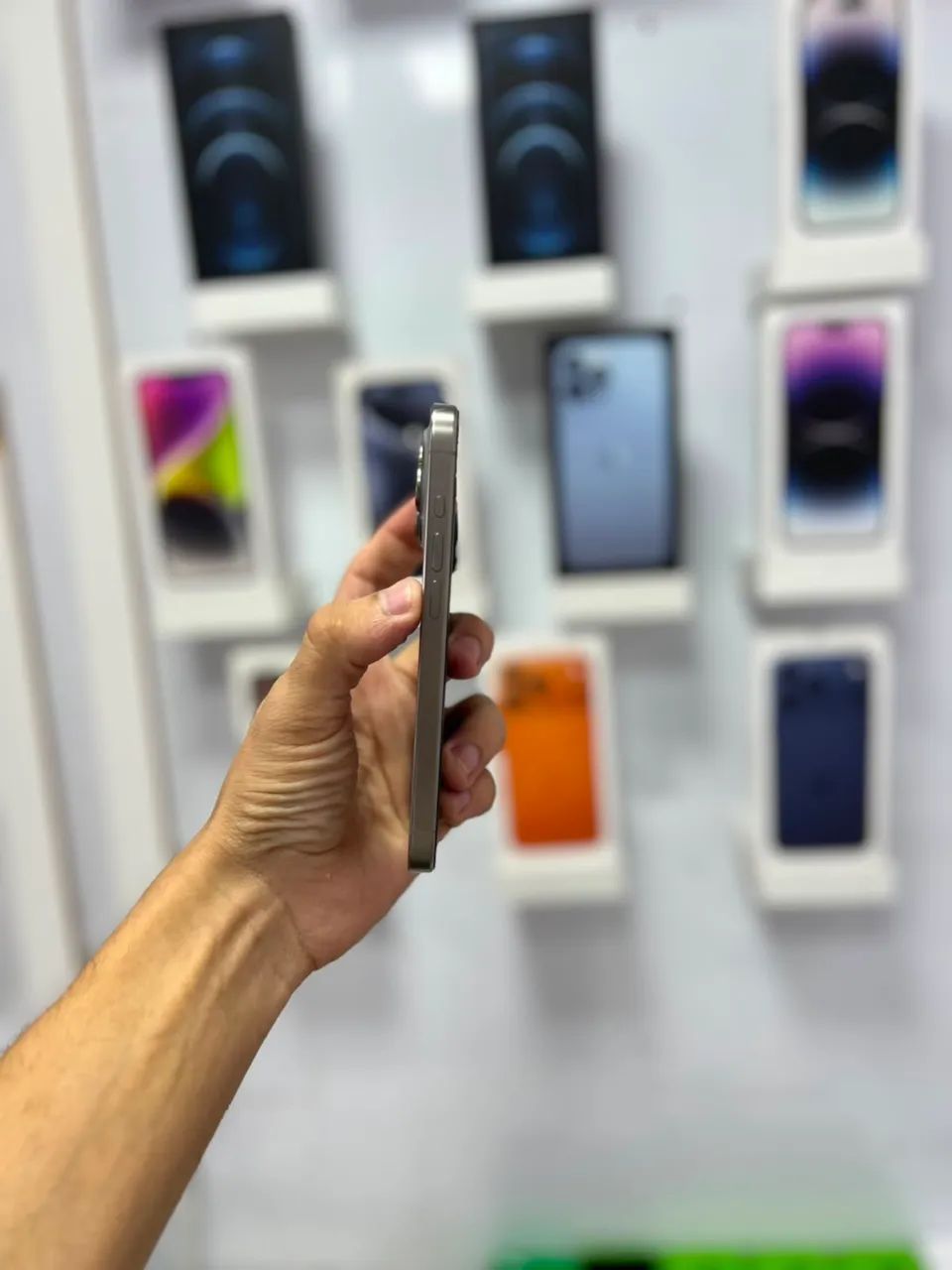 iPhone 16 Pro - 128GB  ?4.899,00 - Foto 4