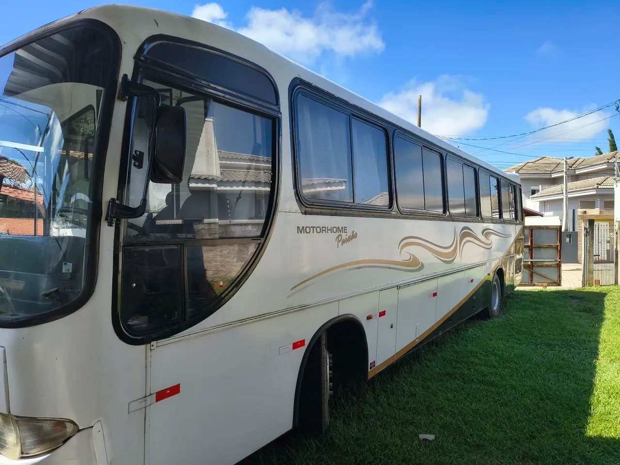 Motorhome 06 lugares 