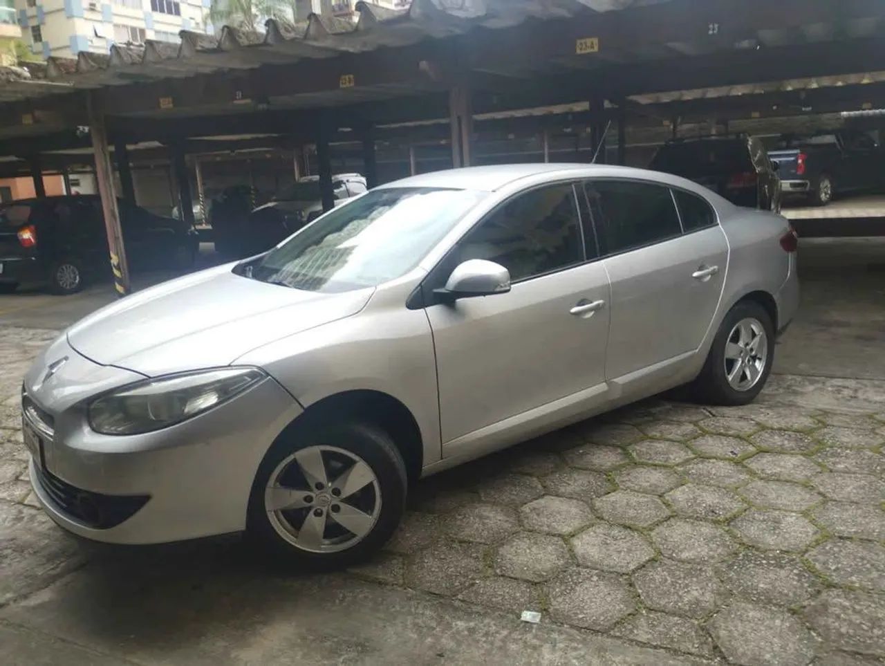 Renault Fluence 2012