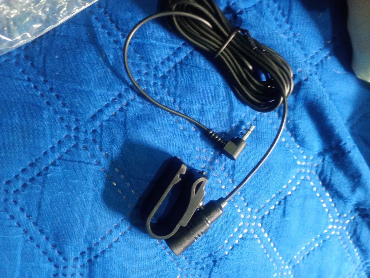 Vendo ese microfone de carro atende ligação leia localização  - Foto 3