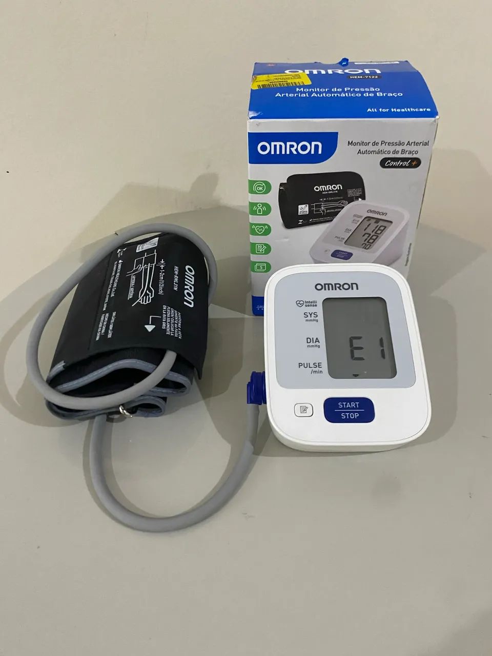 Monitor de pressão arterial automático - marca omron - modelo hem 7122